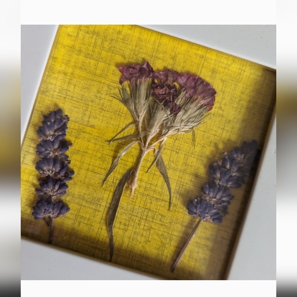 Framed Pressed Flower Art - Picture 2 of 3